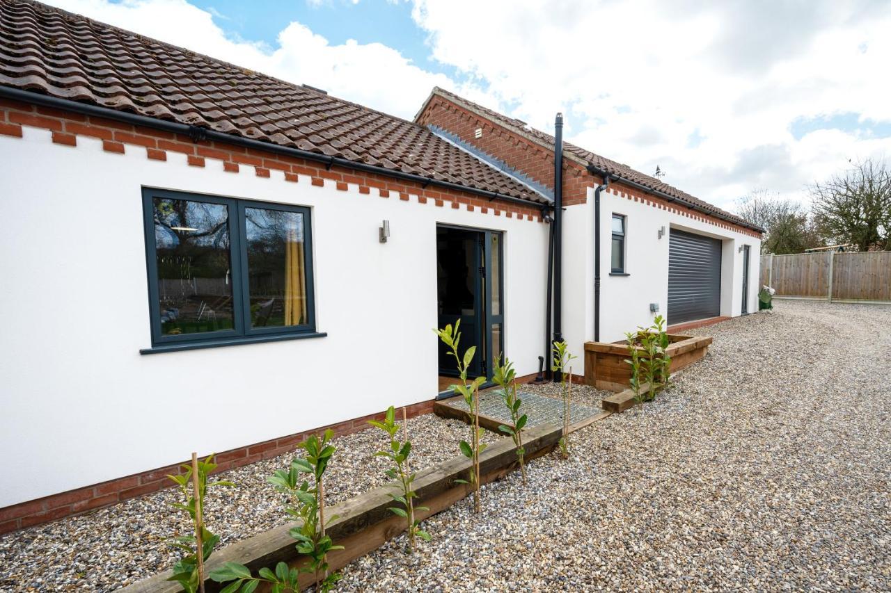 فيلا Little House - Perfect For Exploring The Broads Acle المظهر الخارجي الصورة